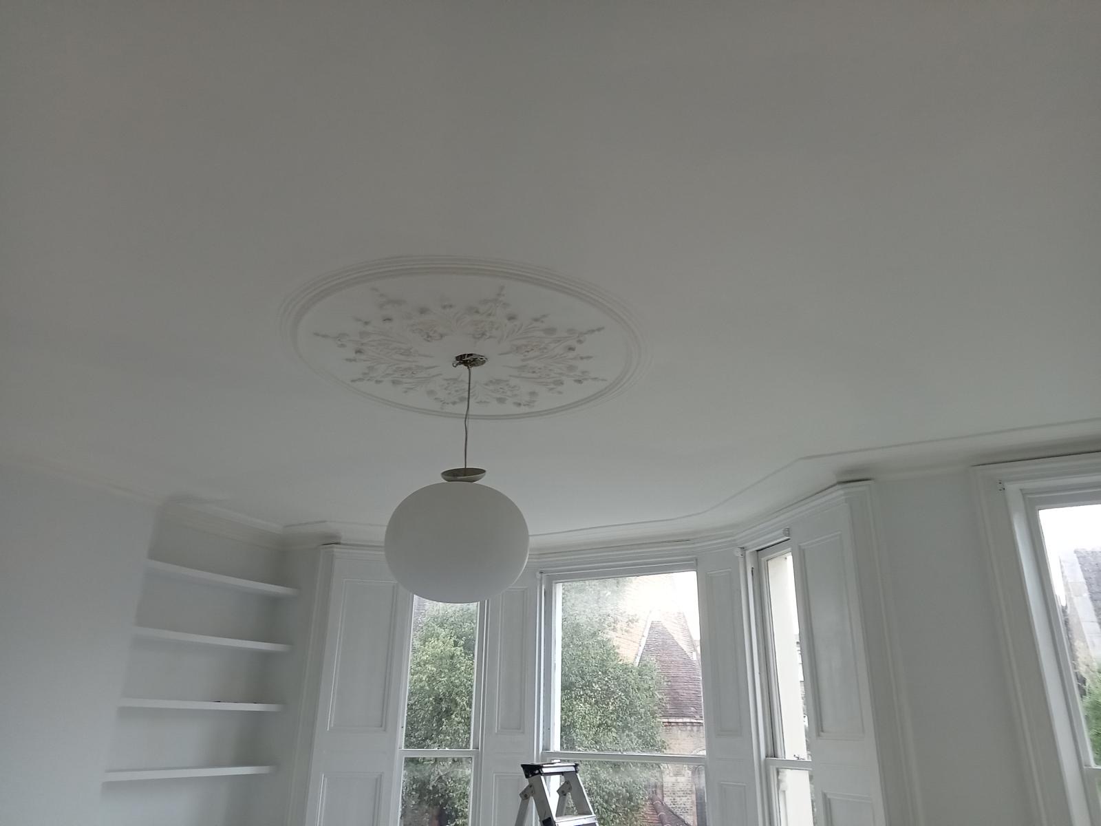 spray painting Clerkenwell, EC1