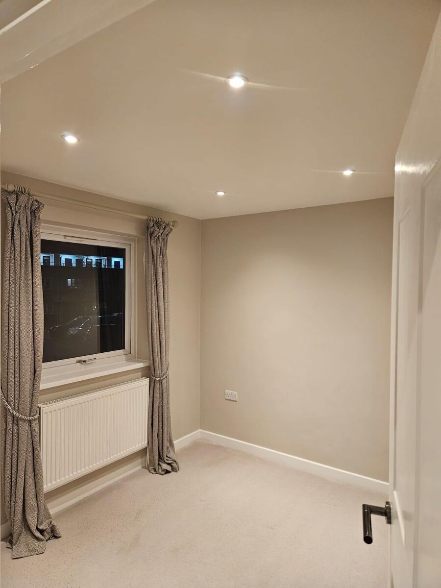 painter and decorator near me Clerkenwell